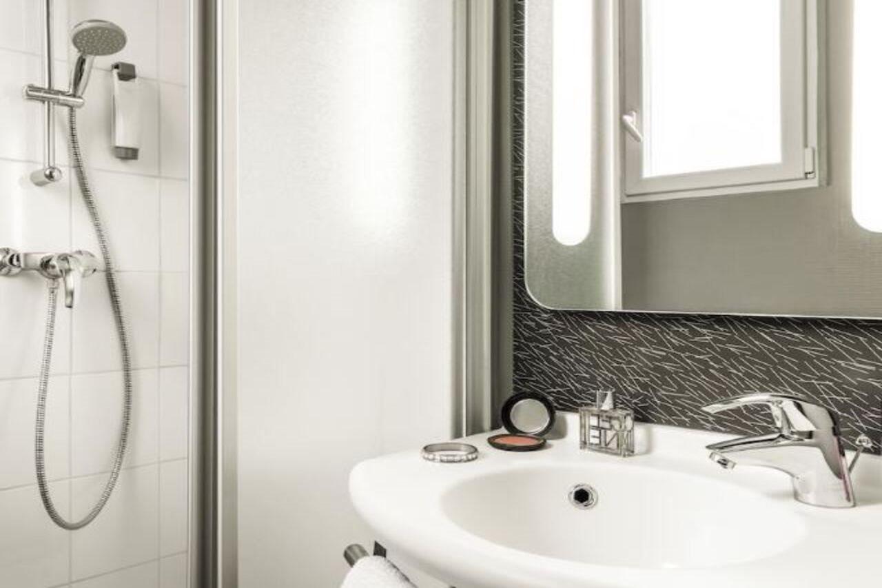 Отель Ibis Paris Boulogne Billancourt Экстерьер фото
