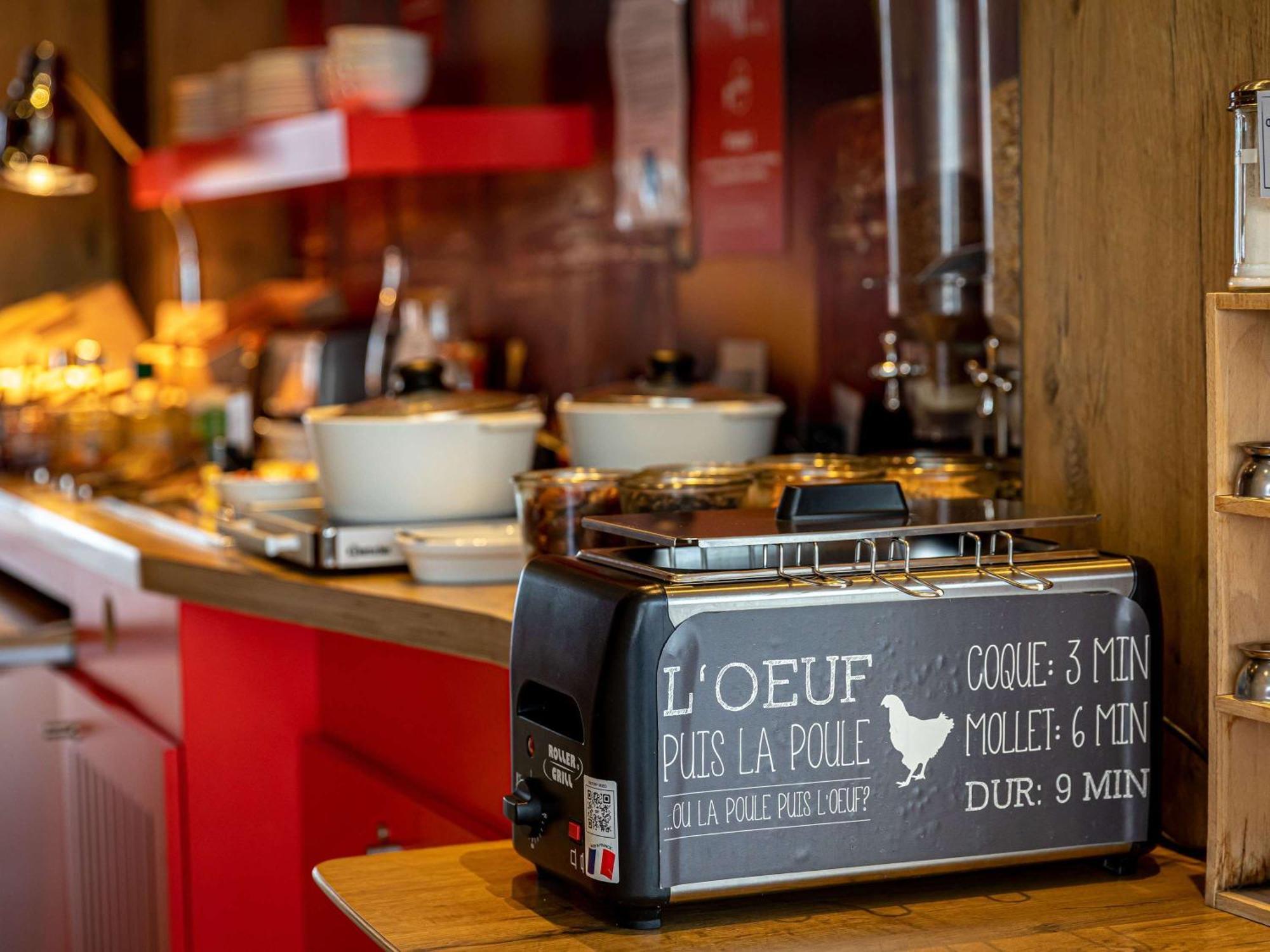 Отель Ibis Paris Boulogne Billancourt Экстерьер фото