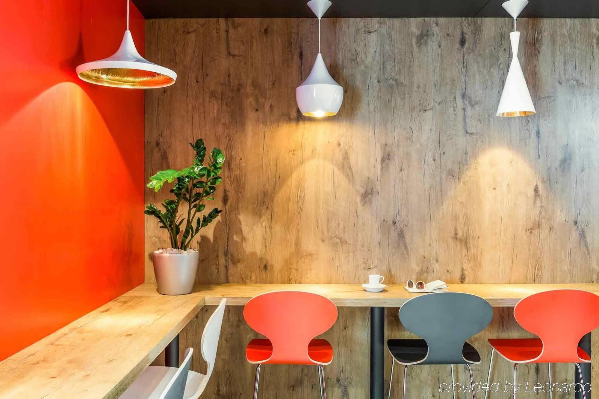 Отель Ibis Paris Boulogne Billancourt Экстерьер фото